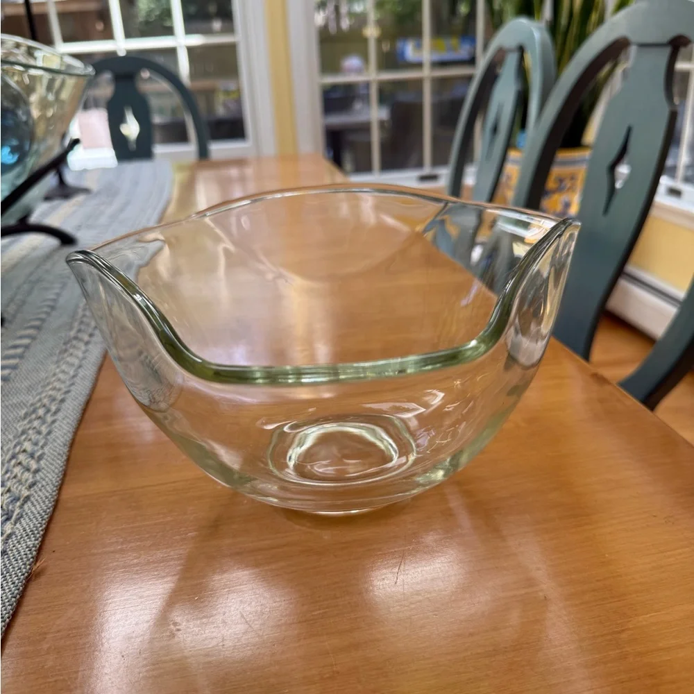 Vintage Indiana Glass Tinted Pale Green Glass Bowl